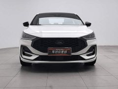 Ford Focus 2022 Sedan EcoBoost 180 Automatic ST Line - ფოტო 3