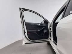 Ford Focus 2022 Sedan EcoBoost 180 Automatic ST Line - ფოტო 8