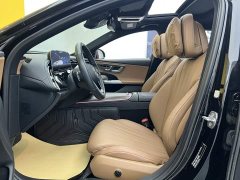 Mercedes-Benz E-Class E 300 L Luxury - ფოტო 12