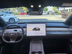 Nio Lerado L60 2025 60kWh Rear-Wheel Drive - ფოტო 12