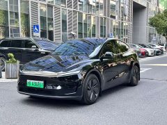 Tesla Model Y Rear-Wheel Drive - ფოტო 1