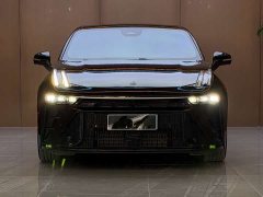 Lynk & Co Geely Lynk & Co 03 1.5T DCT Pro - ფოტო 1