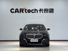 BMW 5 Series 530Li Luxury M Sport Package - ფოტო 2
