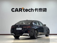 BMW 5 Series 530Li Luxury M Sport Package - ფოტო 20