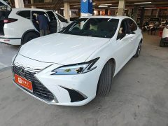 Lexus ES 2025 200 Premium Edition - ფოტო 1
