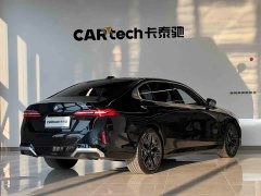 BMW 5 Series 530Li Luxury M Sport Package - ფოტო 4