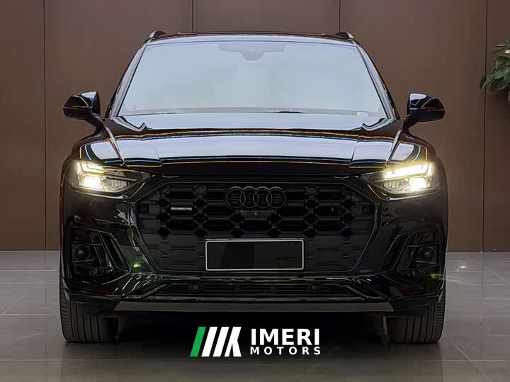 Audi Q5L 45 TFSI Luxury Sport - ავტომობილი ჩინეთიდან