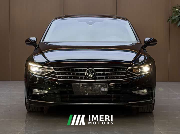 Volkswagen Magotan 2 Million Units Commemorative Edition 330TSI DSG Luxury