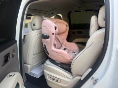 Li Auto i8 Standard Edition - ფოტო 9