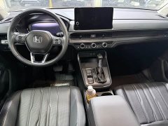 Honda CR-V 240TURBO FWD Elite 5-Seater - ფოტო 12