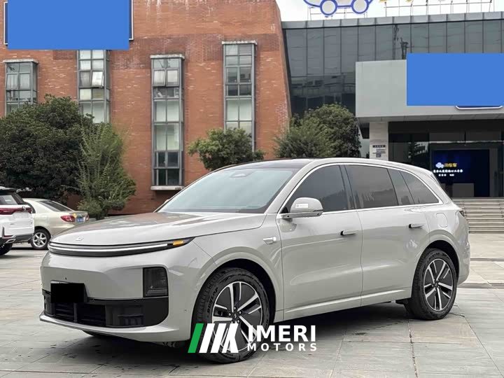 Li Auto L6 Pro - ავტომობილი ჩინეთიდან