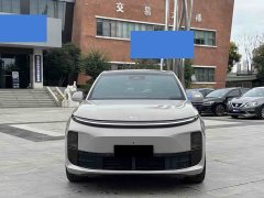 Li Auto L6 Pro - ფოტო 2