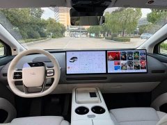 Li Auto i8 2025 Standard Edition - ფოტო 3