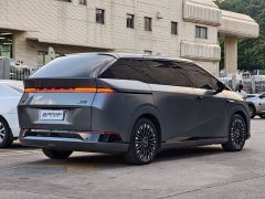 XPeng X9 BEV Starship Edition - ფოტო 4