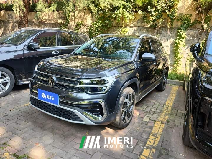 Volkswagen Touareg 300TSI FWD Full Moon Edition - ავტომობილი ჩინეთიდან