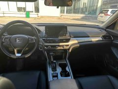 Honda Accord 2018 260TURBO Elite National V - ფოტო 2