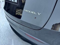 Tesla Model Y Rear-Wheel Drive - ფოტო 13