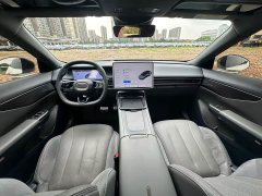 Lynk & Co Geely Lynk & Co 07 EM-P 126 Long Range Pro - ფოტო 12