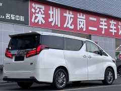Toyota Alphard Hybrid 2.5L Luxury - ფოტო 15