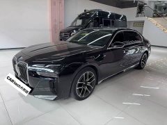 BMW 7 Series 2023 735Li M Sport Package - ფოტო 1