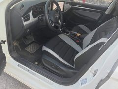 Volkswagen Bora 300TSI DSG Respect Edition - ფოტო 9