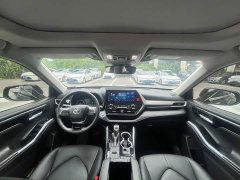 Toyota Highlander 2022 Hybrid 2.5L AWD Premium 7-Seater - ფოტო 7