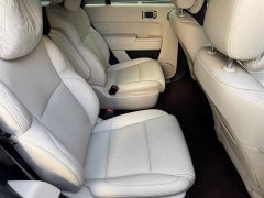 Li Auto L8 Max - ფოტო 12