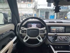 Land Rover Defender 110 P400 Dark Edition - ფოტო 7