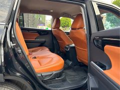 Toyota Highlander 2022 Hybrid 2.5L AWD Elite 7-Seater - ფოტო 19