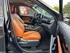 Toyota Highlander 2022 Hybrid 2.5L AWD Elite 7-Seater - ფოტო 20