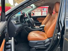 Toyota Highlander 2022 Hybrid 2.5L AWD Elite 7-Seater - ფოტო 3