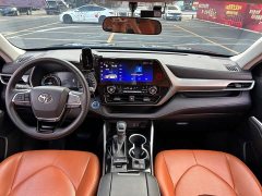 Toyota Highlander 2022 Hybrid 2.5L AWD Elite 7-Seater - ფოტო 5