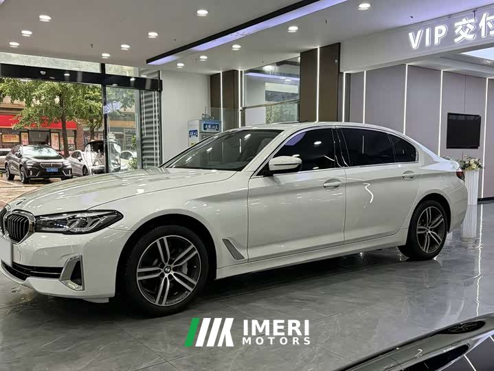 BMW 5 Series 2023 530Li Premier Luxury Package - ავტომობილი ჩინეთიდან