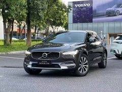 Volvo V90 Cross Country B5 AWD Plus - ფოტო 1