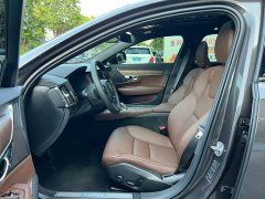 Volvo V90 Cross Country B5 AWD Plus - ფოტო 7