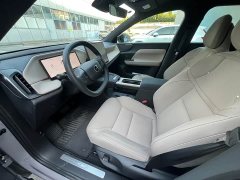 Volvo XC70 Plug-in Hybrid 2026 AWD Extended Range Core - ფოტო 13
