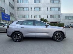 Volvo XC70 Plug-in Hybrid 2026 AWD Extended Range Core - ფოტო 2