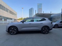 Volvo XC70 Plug-in Hybrid 2026 AWD Extended Range Core - ფოტო 5