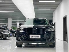 BMW X3 xDrive30i Premier M Night Package - ფოტო 2
