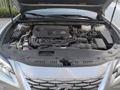 Lexus ES 300h Premium Edition - ფოტო 10