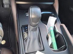Lexus ES 300h Premium Edition - ფოტო 16