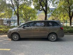 Buick GL8 Land Official Business Class 652T Comfort Edition - ფოტო 3