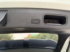 Geely Boyue L 2023 1.5TD DCT Luxury - ფოტო 12