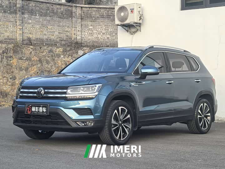 Volkswagen Touareg 2021 280TSI FWD Luxury Plus - ავტომობილი ჩინეთიდან