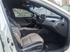 Lexus ES 200 Premium Edition - ფოტო 11