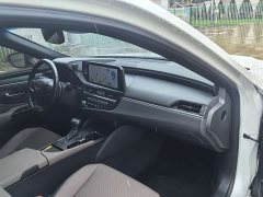 Lexus ES 200 Premium Edition - ფოტო 14