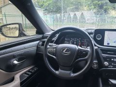 Lexus ES 200 Premium Edition - ფოტო 15
