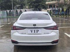 Lexus ES 200 Premium Edition - ფოტო 6