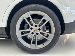 Porsche Cayenne 3.0T - ფოტო 6