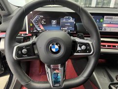BMW 5 Series 530Li Premier M Sport Package - ფოტო 14